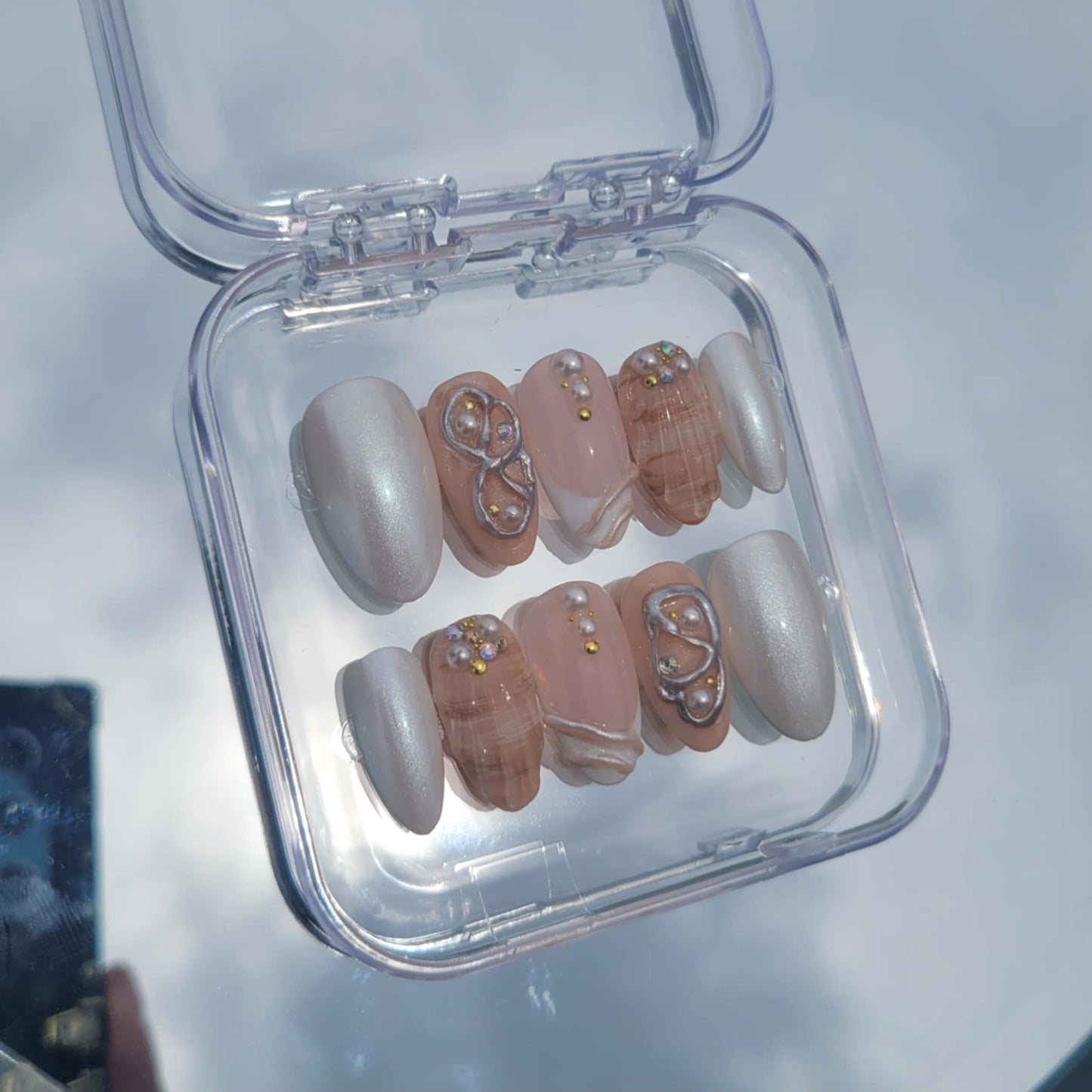 Shell Nails, Pearl White, Beach Nails, Nude Nails